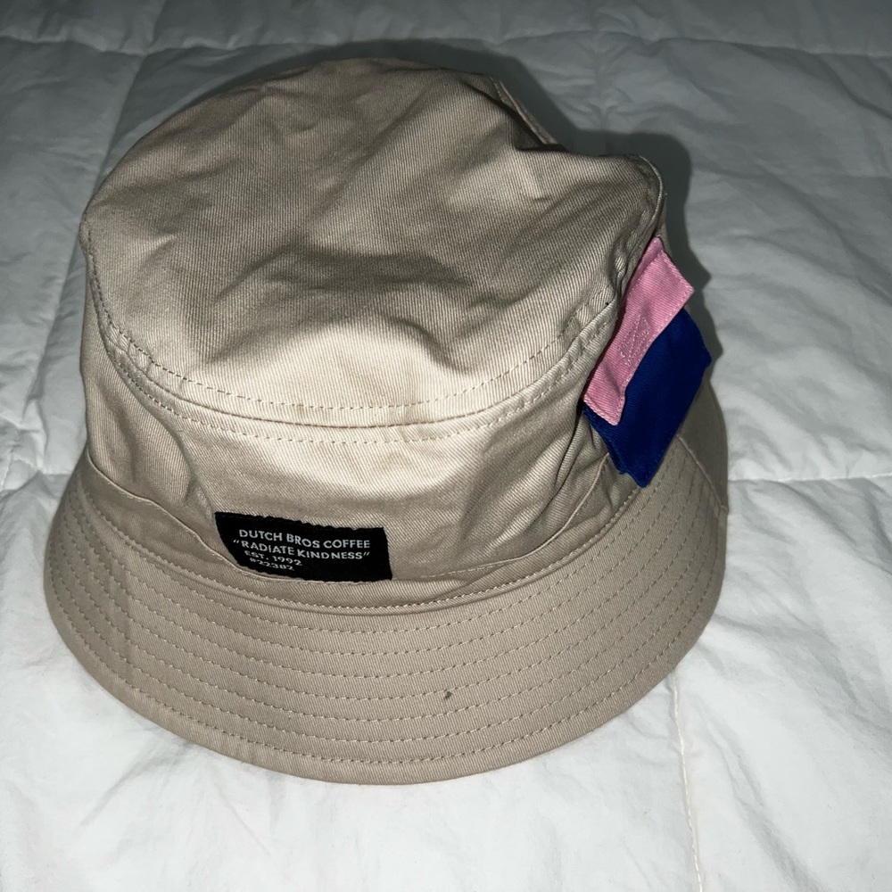 Dutch bros hat